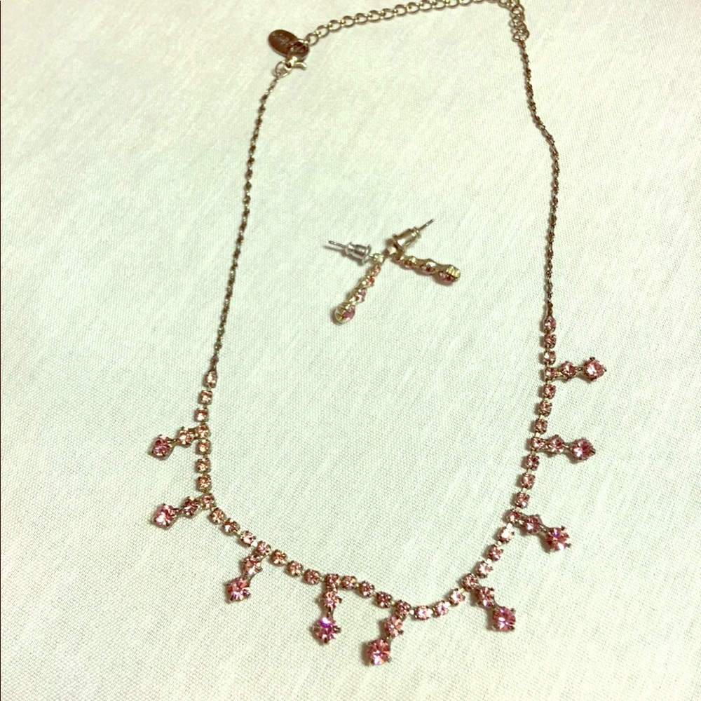 Necklace and earrings set